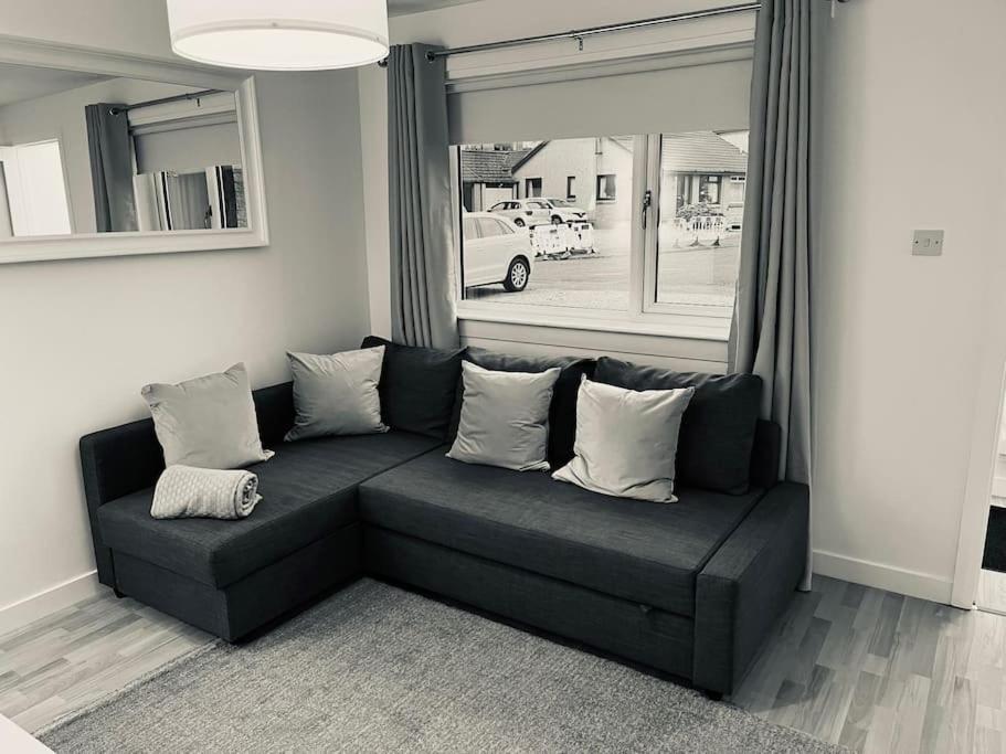 Glenbervie - Beautifully Refurbished, Self-Contained Apartment Dunfermline Exteriör bild